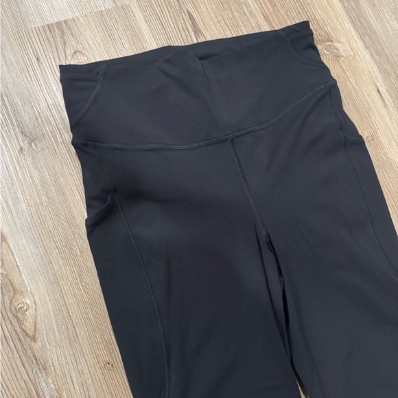 Lululemon Fast and Free Reflective Tight - Picture 10 of 10